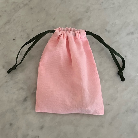 NWT KATE SPADE Alice in Wonderland Stacked Teacup Pendant Necklace Tea Time - Picture 3 of 9